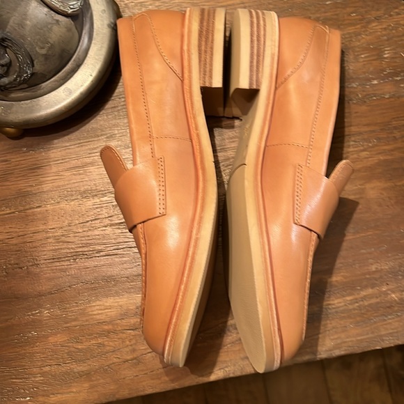 Crown Vintage Lornita Flat Loafers - Picture 6 of 13